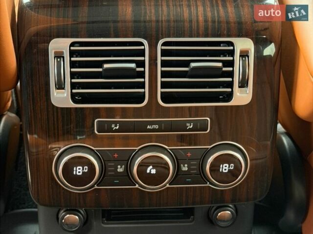 Черный Ленд Ровер Рендж Ровер, объемом двигателя 4.37 л и пробегом 112 тыс. км за 49999 $, фото 56 на Automoto.ua