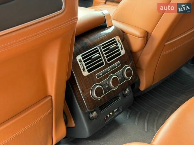 Черный Ленд Ровер Рендж Ровер, объемом двигателя 4.37 л и пробегом 112 тыс. км за 49999 $, фото 43 на Automoto.ua