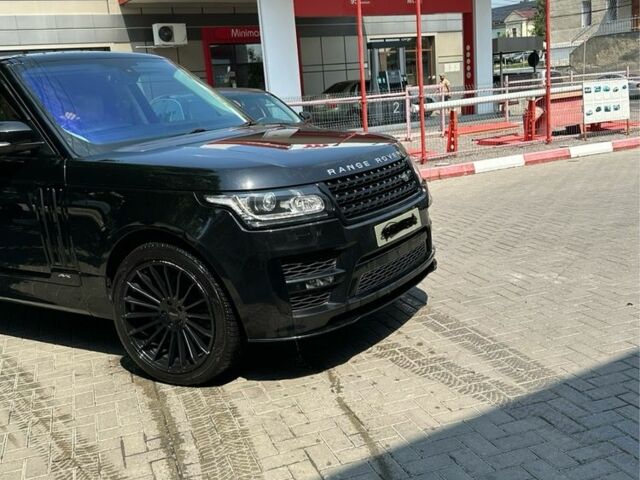 Чорний Ленд Ровер Рендж Ровер, об'ємом двигуна 4.4 л та пробігом 240 тис. км за 20168 $, фото 7 на Automoto.ua