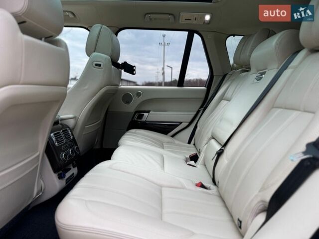 Черный Ленд Ровер Рендж Ровер, объемом двигателя 3 л и пробегом 179 тыс. км за 34900 $, фото 84 на Automoto.ua