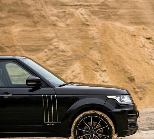 Черный Ленд Ровер Рендж Ровер, объемом двигателя 5 л и пробегом 129 тыс. км за 50000 $, фото 7 на Automoto.ua