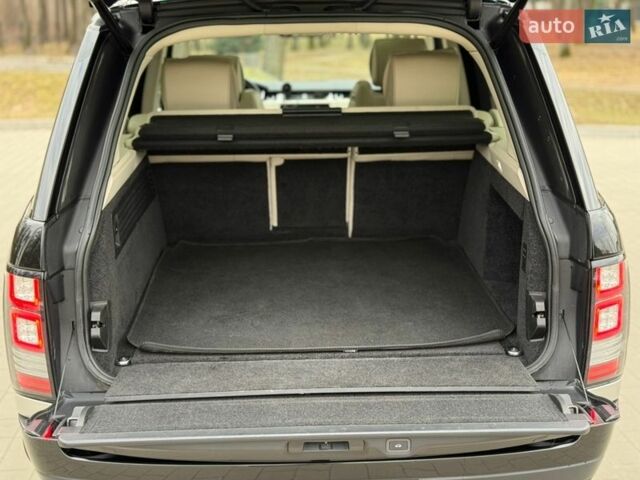 Черный Ленд Ровер Рендж Ровер, объемом двигателя 3 л и пробегом 179 тыс. км за 34900 $, фото 133 на Automoto.ua