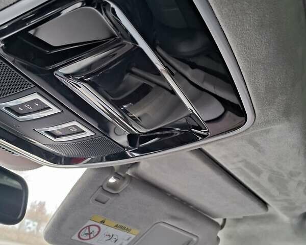 Чорний Ленд Ровер Рендж Ровер, об'ємом двигуна 2.99 л та пробігом 150 тис. км за 39500 $, фото 37 на Automoto.ua