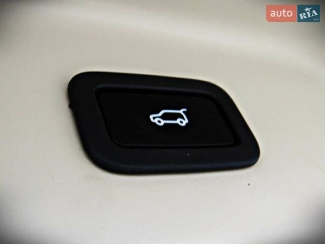 Чорний Ленд Ровер Рендж Ровер, об'ємом двигуна 3 л та пробігом 124 тис. км за 35000 $, фото 25 на Automoto.ua