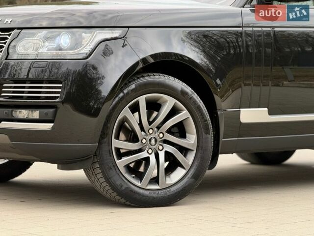 Черный Ленд Ровер Рендж Ровер, объемом двигателя 3 л и пробегом 179 тыс. км за 34900 $, фото 3 на Automoto.ua