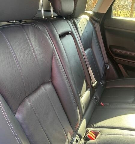 Чорний Ленд Ровер Рендж Ровер, об'ємом двигуна 2 л та пробігом 129 тис. км за 21500 $, фото 26 на Automoto.ua