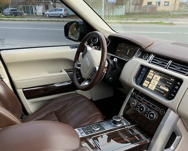 Чорний Ленд Ровер Рендж Ровер, об'ємом двигуна 4.4 л та пробігом 130 тис. км за 50000 $, фото 22 на Automoto.ua