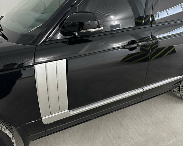 Черный Ленд Ровер Рендж Ровер, объемом двигателя 4.37 л и пробегом 41 тыс. км за 67000 $, фото 4 на Automoto.ua