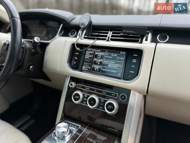 Черный Ленд Ровер Рендж Ровер, объемом двигателя 3 л и пробегом 179 тыс. км за 34900 $, фото 39 на Automoto.ua