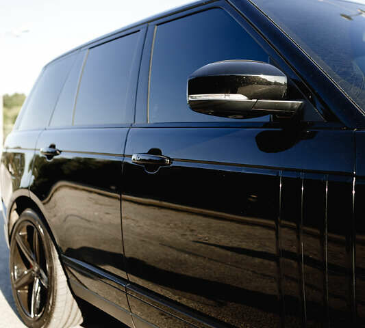 Чорний Ленд Ровер Рендж Ровер, об'ємом двигуна 5 л та пробігом 106 тис. км за 44900 $, фото 22 на Automoto.ua