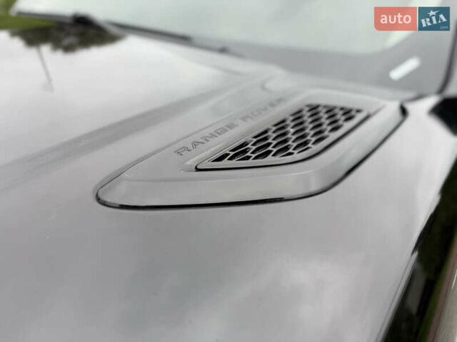 Черный Ленд Ровер Рендж Ровер, объемом двигателя 2.99 л и пробегом 214 тыс. км за 26800 $, фото 19 на Automoto.ua