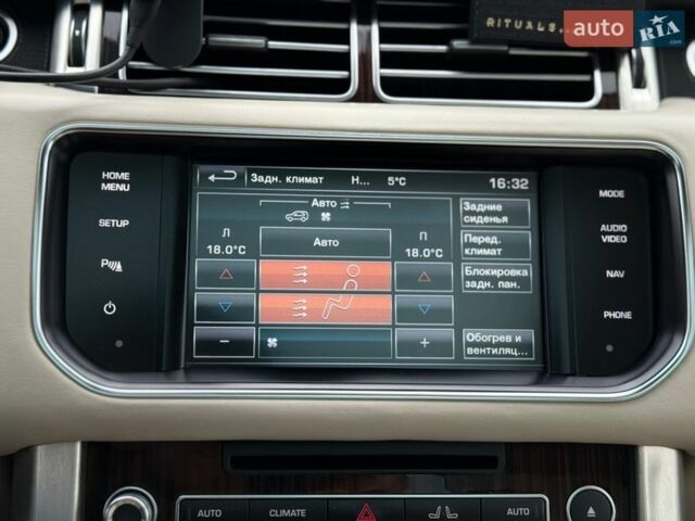 Черный Ленд Ровер Рендж Ровер, объемом двигателя 3 л и пробегом 179 тыс. км за 34900 $, фото 168 на Automoto.ua