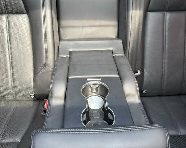 Чорний Ленд Ровер Рендж Ровер, об'ємом двигуна 3 л та пробігом 248 тис. км за 25900 $, фото 27 на Automoto.ua