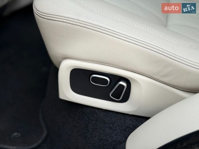 Черный Ленд Ровер Рендж Ровер, объемом двигателя 3 л и пробегом 179 тыс. км за 34900 $, фото 86 на Automoto.ua