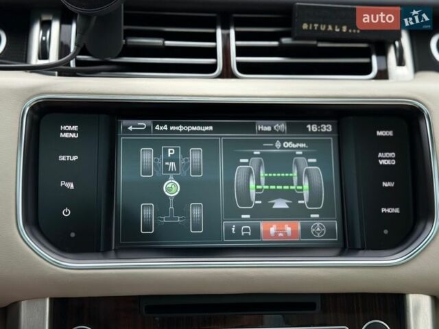 Черный Ленд Ровер Рендж Ровер, объемом двигателя 3 л и пробегом 179 тыс. км за 34900 $, фото 174 на Automoto.ua