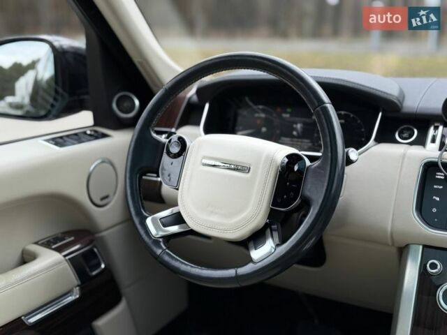 Черный Ленд Ровер Рендж Ровер, объемом двигателя 3 л и пробегом 179 тыс. км за 34900 $, фото 107 на Automoto.ua