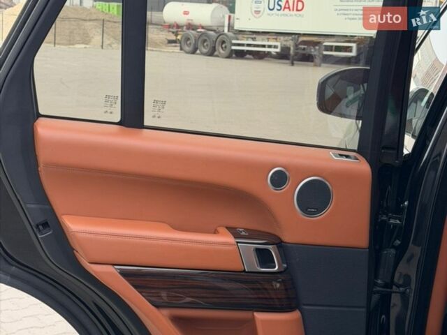 Черный Ленд Ровер Рендж Ровер, объемом двигателя 4.37 л и пробегом 112 тыс. км за 49999 $, фото 44 на Automoto.ua