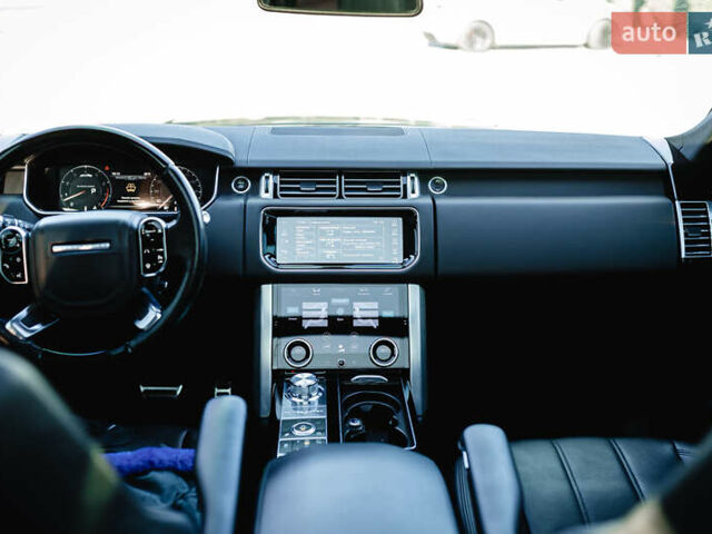 Чорний Ленд Ровер Рендж Ровер, об'ємом двигуна 5 л та пробігом 106 тис. км за 44900 $, фото 13 на Automoto.ua