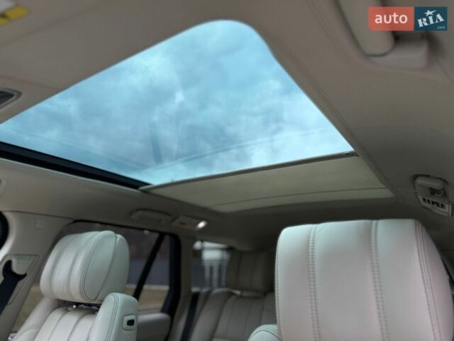 Черный Ленд Ровер Рендж Ровер, объемом двигателя 3 л и пробегом 179 тыс. км за 34900 $, фото 70 на Automoto.ua