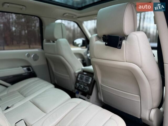 Черный Ленд Ровер Рендж Ровер, объемом двигателя 3 л и пробегом 179 тыс. км за 34900 $, фото 91 на Automoto.ua