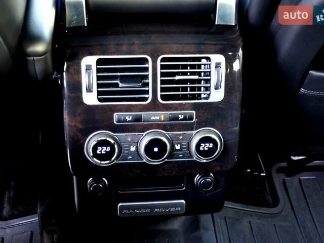 Черный Ленд Ровер Рендж Ровер, объемом двигателя 3 л и пробегом 110 тыс. км за 29500 $, фото 25 на Automoto.ua