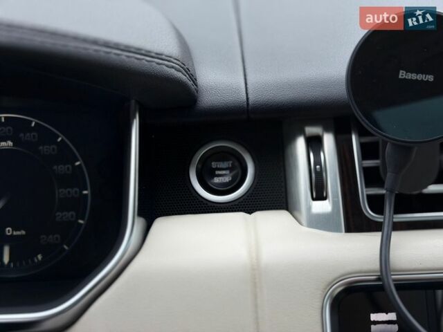 Черный Ленд Ровер Рендж Ровер, объемом двигателя 3 л и пробегом 179 тыс. км за 34900 $, фото 113 на Automoto.ua