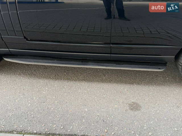 Чорний Ленд Ровер Рендж Ровер, об'ємом двигуна 3 л та пробігом 225 тис. км за 44000 $, фото 43 на Automoto.ua