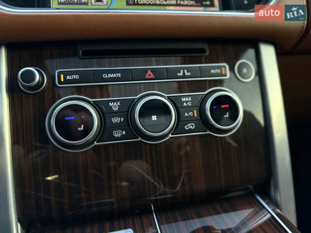 Черный Ленд Ровер Рендж Ровер, объемом двигателя 4.37 л и пробегом 199 тыс. км за 37500 $, фото 32 на Automoto.ua