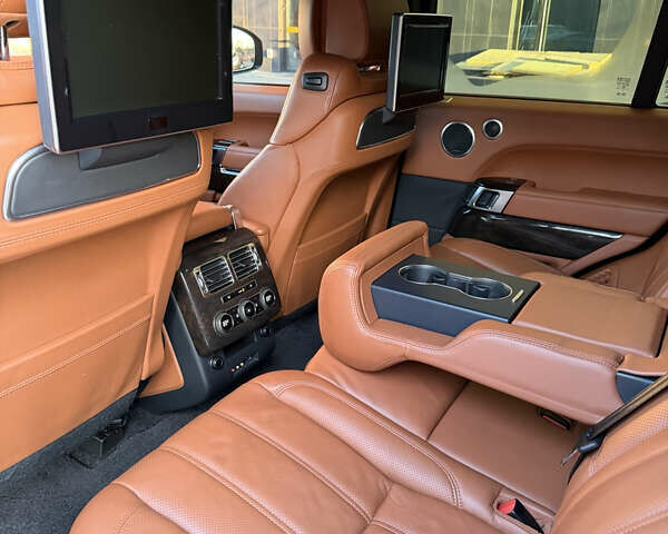 Черный Ленд Ровер Рендж Ровер, объемом двигателя 4.37 л и пробегом 112 тыс. км за 54900 $, фото 23 на Automoto.ua