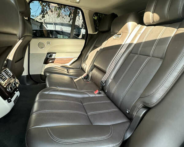 Чорний Ленд Ровер Рендж Ровер, об'ємом двигуна 3 л та пробігом 119 тис. км за 40000 $, фото 22 на Automoto.ua