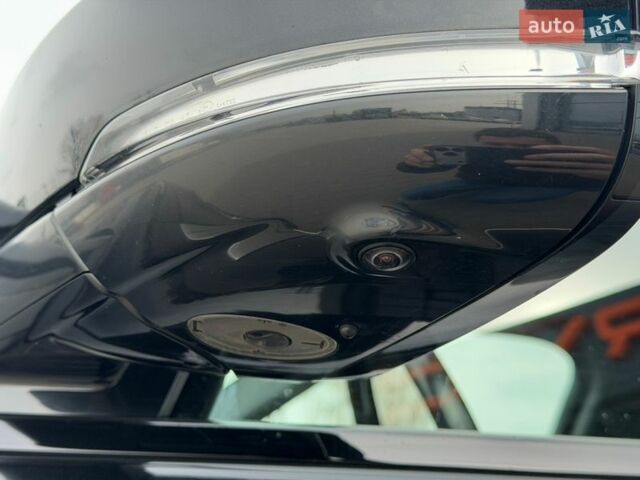 Черный Ленд Ровер Рендж Ровер, объемом двигателя 4.37 л и пробегом 112 тыс. км за 49999 $, фото 10 на Automoto.ua