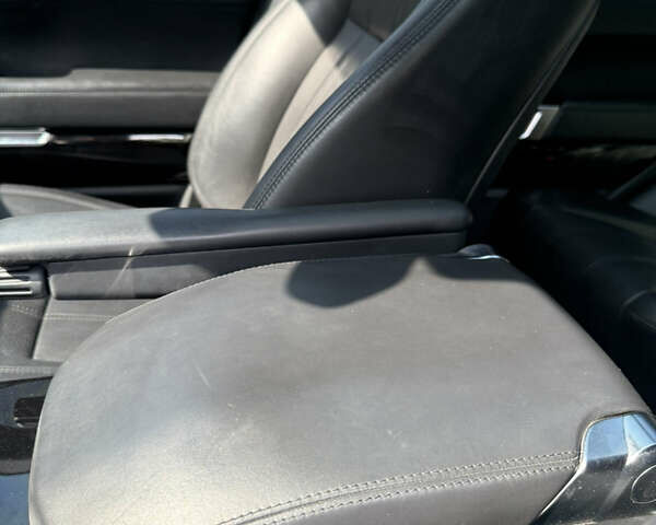 Чорний Ленд Ровер Рендж Ровер, об'ємом двигуна 3 л та пробігом 248 тис. км за 25900 $, фото 40 на Automoto.ua