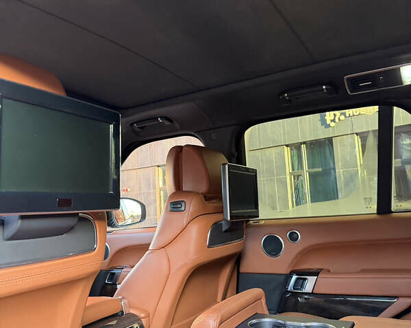 Черный Ленд Ровер Рендж Ровер, объемом двигателя 4.37 л и пробегом 112 тыс. км за 54900 $, фото 24 на Automoto.ua