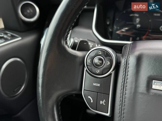 Чорний Ленд Ровер Рендж Ровер, об'ємом двигуна 5 л та пробігом 140 тис. км за 35990 $, фото 25 на Automoto.ua