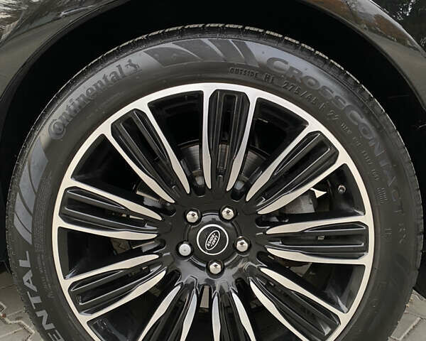 Чорний Ленд Ровер Рендж Ровер, об'ємом двигуна 4.4 л та пробігом 130 тис. км за 50000 $, фото 34 на Automoto.ua