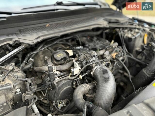 Черный Ленд Ровер Рендж Ровер, объемом двигателя 3 л и пробегом 179 тыс. км за 34900 $, фото 191 на Automoto.ua