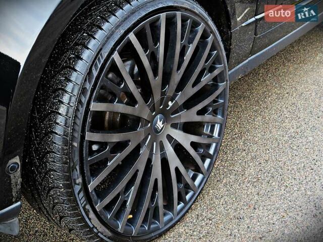 Чорний Ленд Ровер Рендж Ровер, об'ємом двигуна 3 л та пробігом 124 тис. км за 35000 $, фото 4 на Automoto.ua