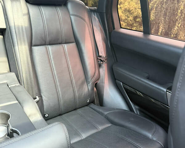 Чорний Ленд Ровер Рендж Ровер, об'ємом двигуна 3 л та пробігом 248 тис. км за 25900 $, фото 28 на Automoto.ua