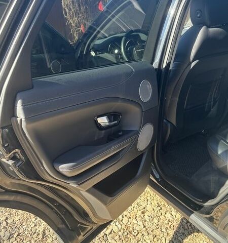 Чорний Ленд Ровер Рендж Ровер, об'ємом двигуна 2 л та пробігом 129 тис. км за 21500 $, фото 18 на Automoto.ua