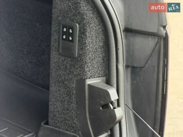 Черный Ленд Ровер Рендж Ровер, объемом двигателя 4.37 л и пробегом 112 тыс. км за 49999 $, фото 48 на Automoto.ua