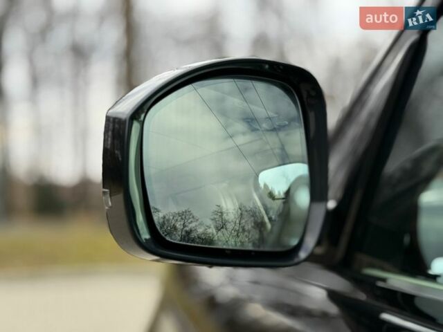 Черный Ленд Ровер Рендж Ровер, объемом двигателя 3 л и пробегом 179 тыс. км за 34900 $, фото 145 на Automoto.ua