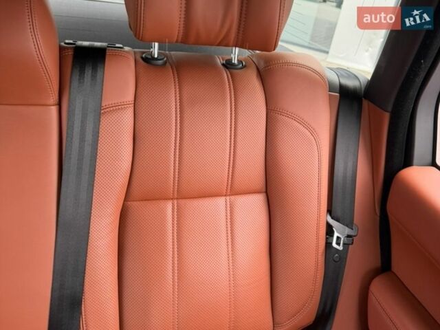 Черный Ленд Ровер Рендж Ровер, объемом двигателя 4.37 л и пробегом 112 тыс. км за 49999 $, фото 64 на Automoto.ua