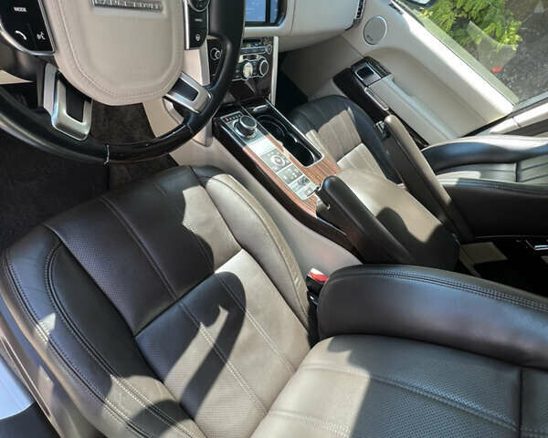 Чорний Ленд Ровер Рендж Ровер, об'ємом двигуна 3 л та пробігом 119 тис. км за 40000 $, фото 8 на Automoto.ua