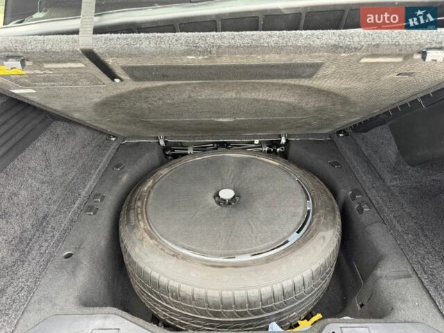 Черный Ленд Ровер Рендж Ровер, объемом двигателя 4.37 л и пробегом 112 тыс. км за 49999 $, фото 51 на Automoto.ua