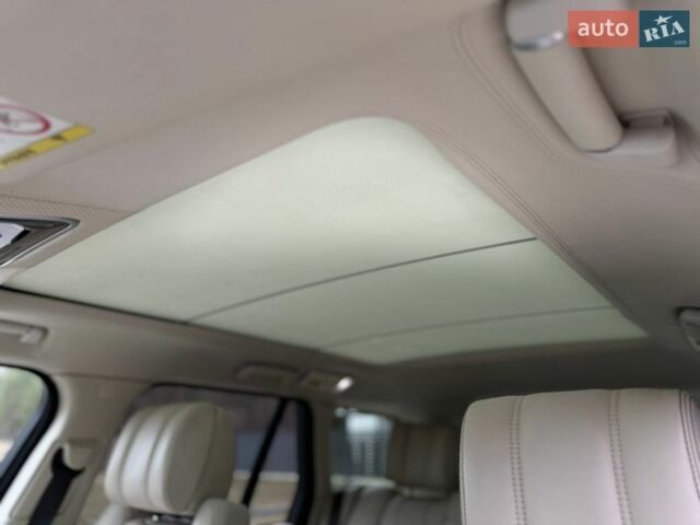 Черный Ленд Ровер Рендж Ровер, объемом двигателя 3 л и пробегом 179 тыс. км за 34900 $, фото 71 на Automoto.ua