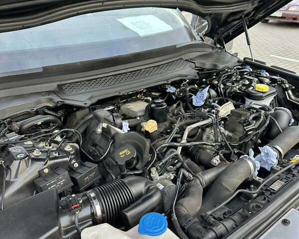 Черный Ленд Ровер Рендж Ровер, объемом двигателя 4.37 л и пробегом 214 тыс. км за 32000 $, фото 9 на Automoto.ua