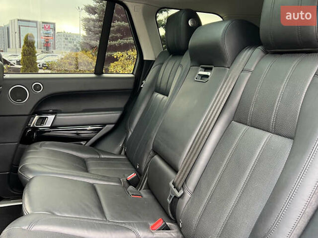 Черный Ленд Ровер Рендж Ровер, объемом двигателя 5 л и пробегом 167 тыс. км за 30650 $, фото 27 на Automoto.ua