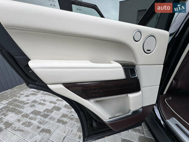 Черный Ленд Ровер Рендж Ровер, объемом двигателя 4.37 л и пробегом 188 тыс. км за 43000 $, фото 77 на Automoto.ua