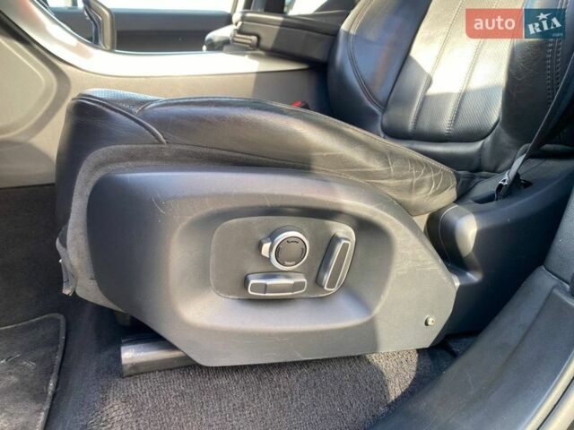 Чорний Ленд Ровер Рендж Ровер, об'ємом двигуна 5 л та пробігом 152 тис. км за 27900 $, фото 20 на Automoto.ua