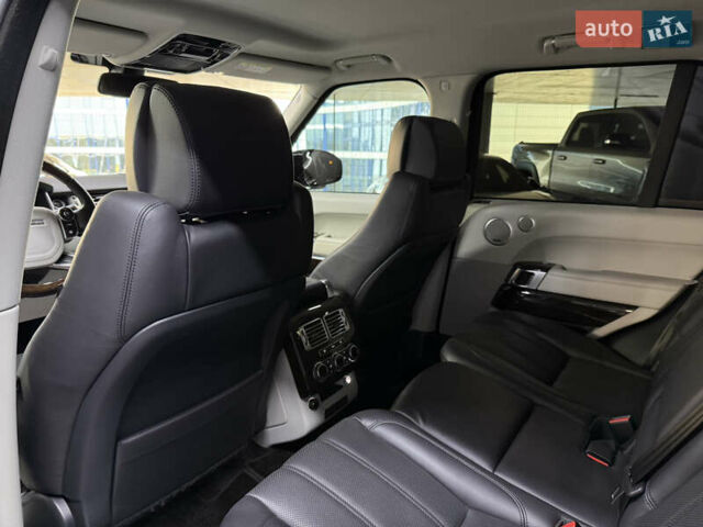 Ленд Ровер Рендж Ровер 2016 в Одессе на Automoto.ua Черный Ленд Ровер Рендж Ровер, объемом двигателя 4.37 л и пробегом 187 тыс. км за 38500 $, фото 22 на Automoto.ua